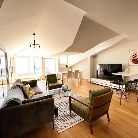 Wonder Homes- Luxury Flat With Taksim Square And Park View * Istanbul