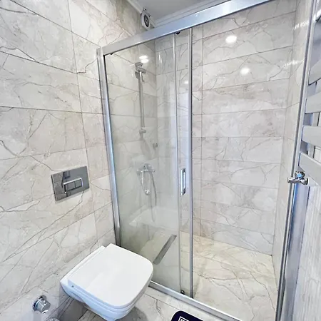 Wonder Homes- Luxury Flat With Taksim Square And Park View דירה